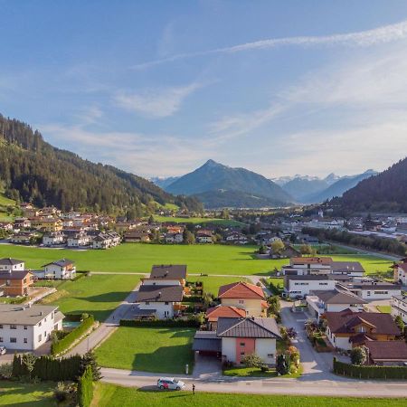 Holiday Home Happy By Interhome Eben Im Pongau Εξωτερικό φωτογραφία