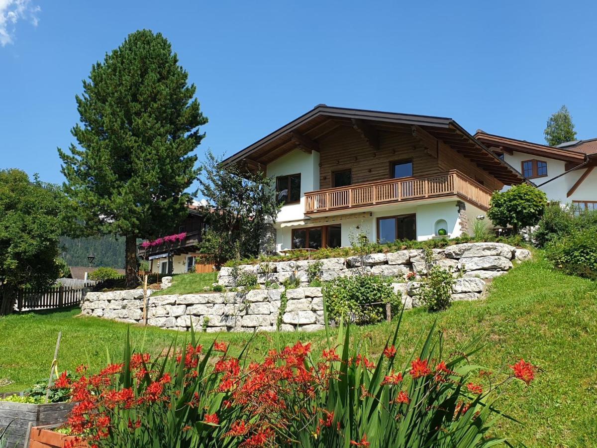 Holiday Home Happy By Interhome Eben Im Pongau Εξωτερικό φωτογραφία