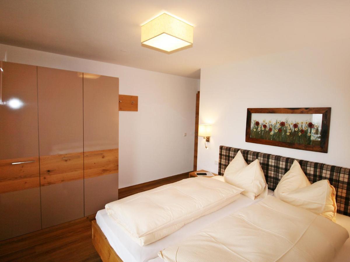 Holiday Home Happy By Interhome Eben Im Pongau Εξωτερικό φωτογραφία